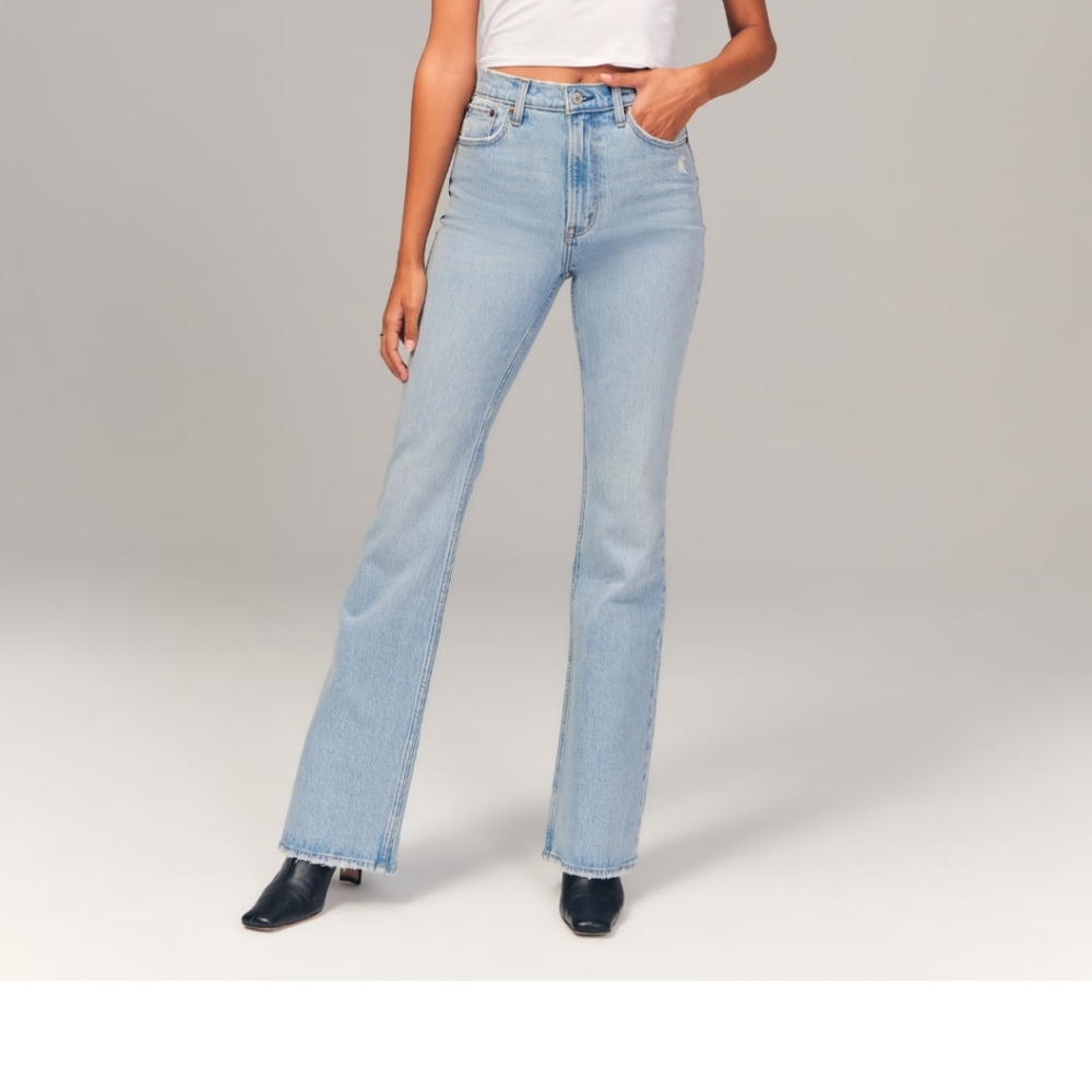 Abercrombie and Fitch flare jeans size 31